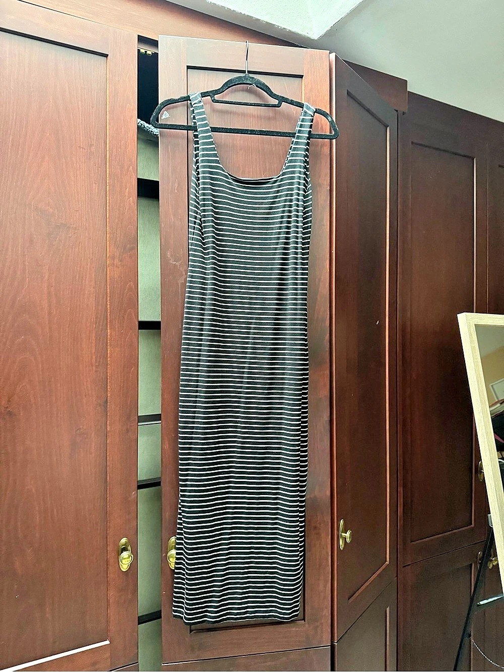 Good American Striped Midi Dress in Black & White Size 3 Like New